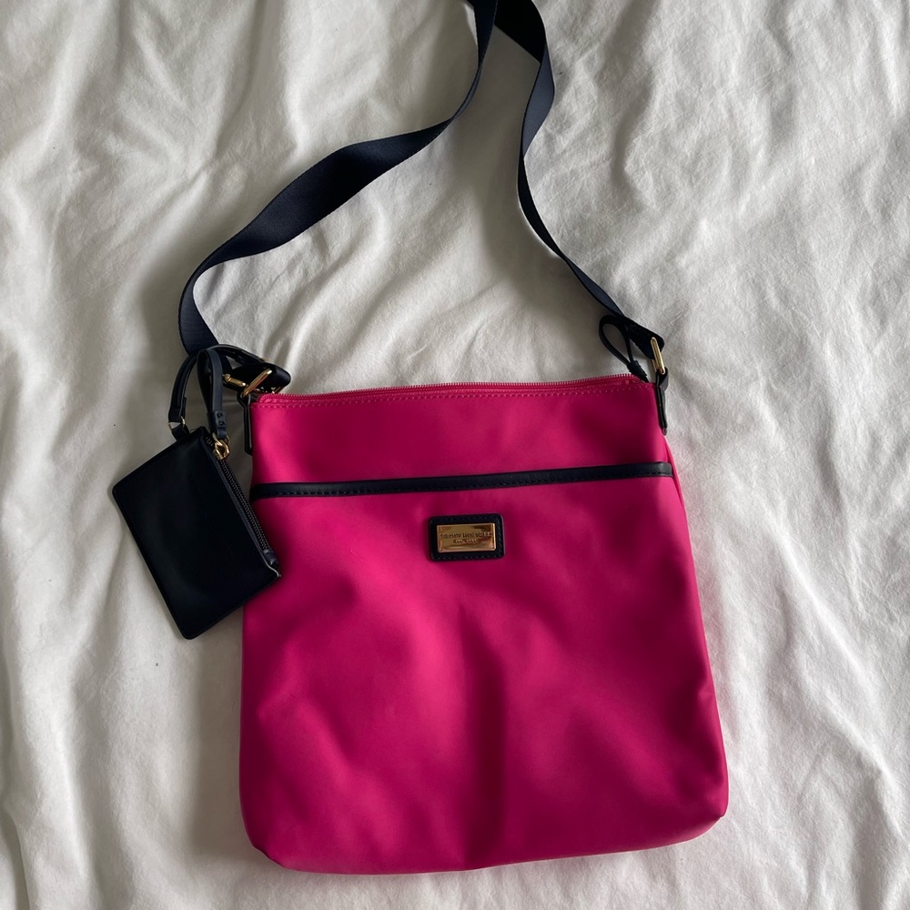 Tommy Hilfiger crossbody hot pink
